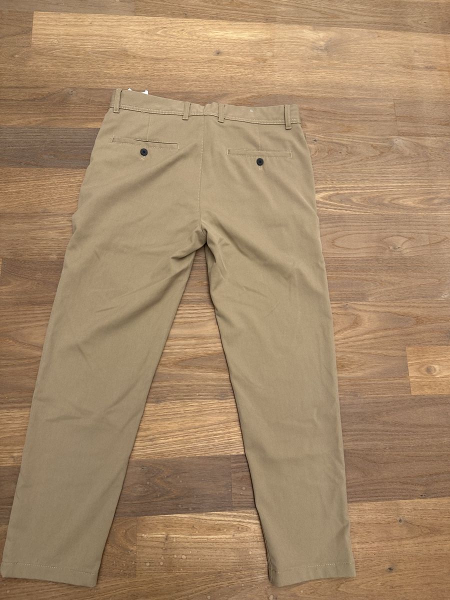 Zara Pantaloni: Zara Chino Hose beige Gr. 40 – Usato da Bad Ragaz venduto da Fischer_17 1