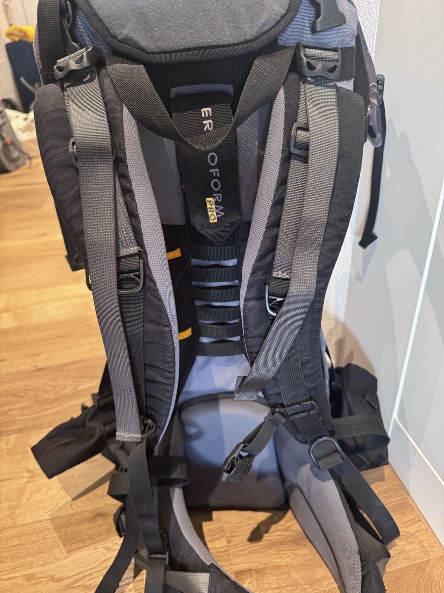 Jack Wolfskin Marsupi portabebè: Kindertrage Rucksack Jack Wolfskin – Usato da Belp venduto da 3in1-Marine 2