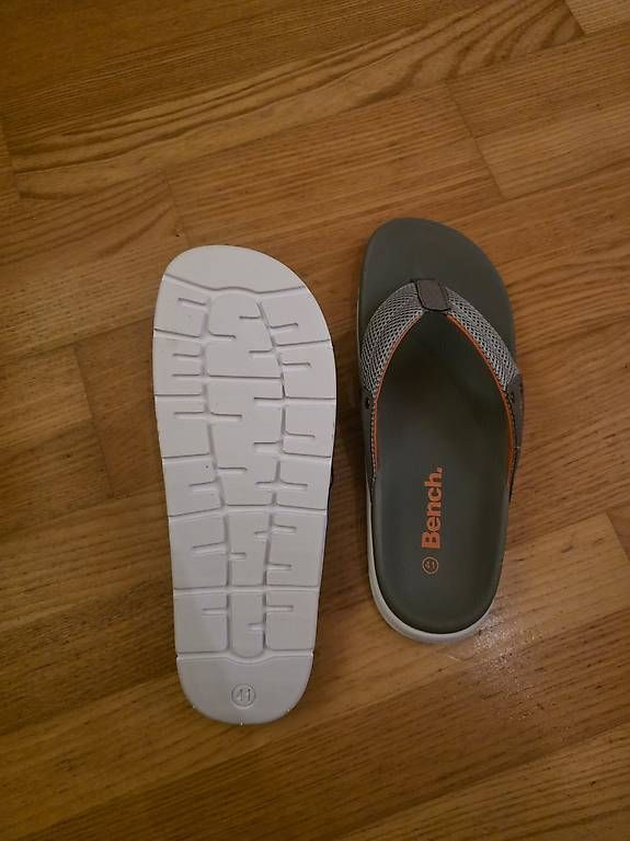 Herrenschuhe: Bench Flip Flops – Gebraucht aus Finsterhennen von sim_6v75 2