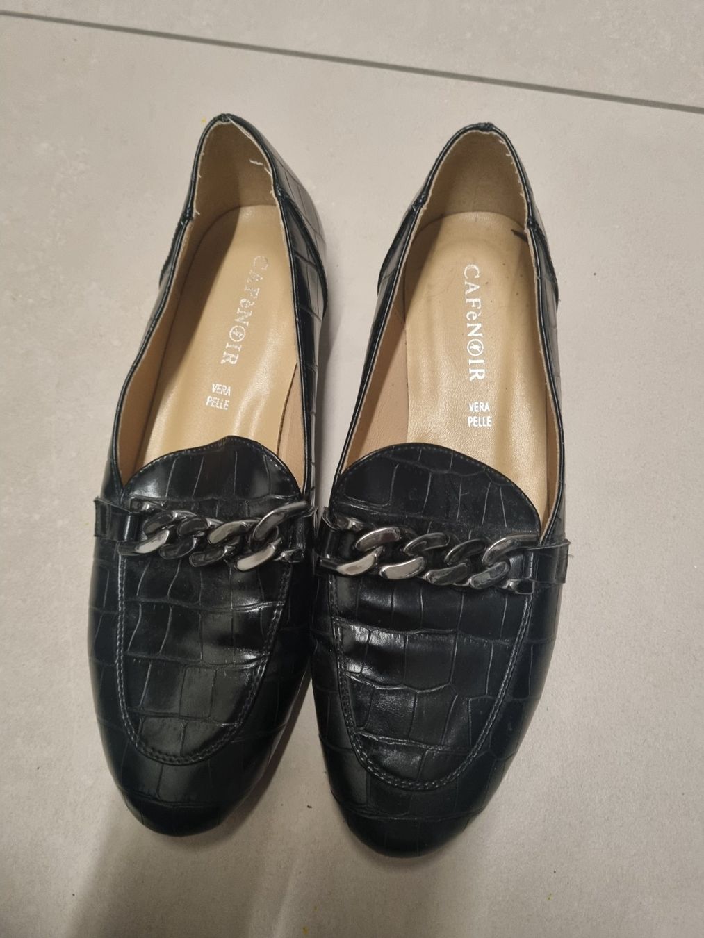 Scarpe da donna: Slipper Schuhe Gr 38 – Usato da Frick venduto da Geheim007