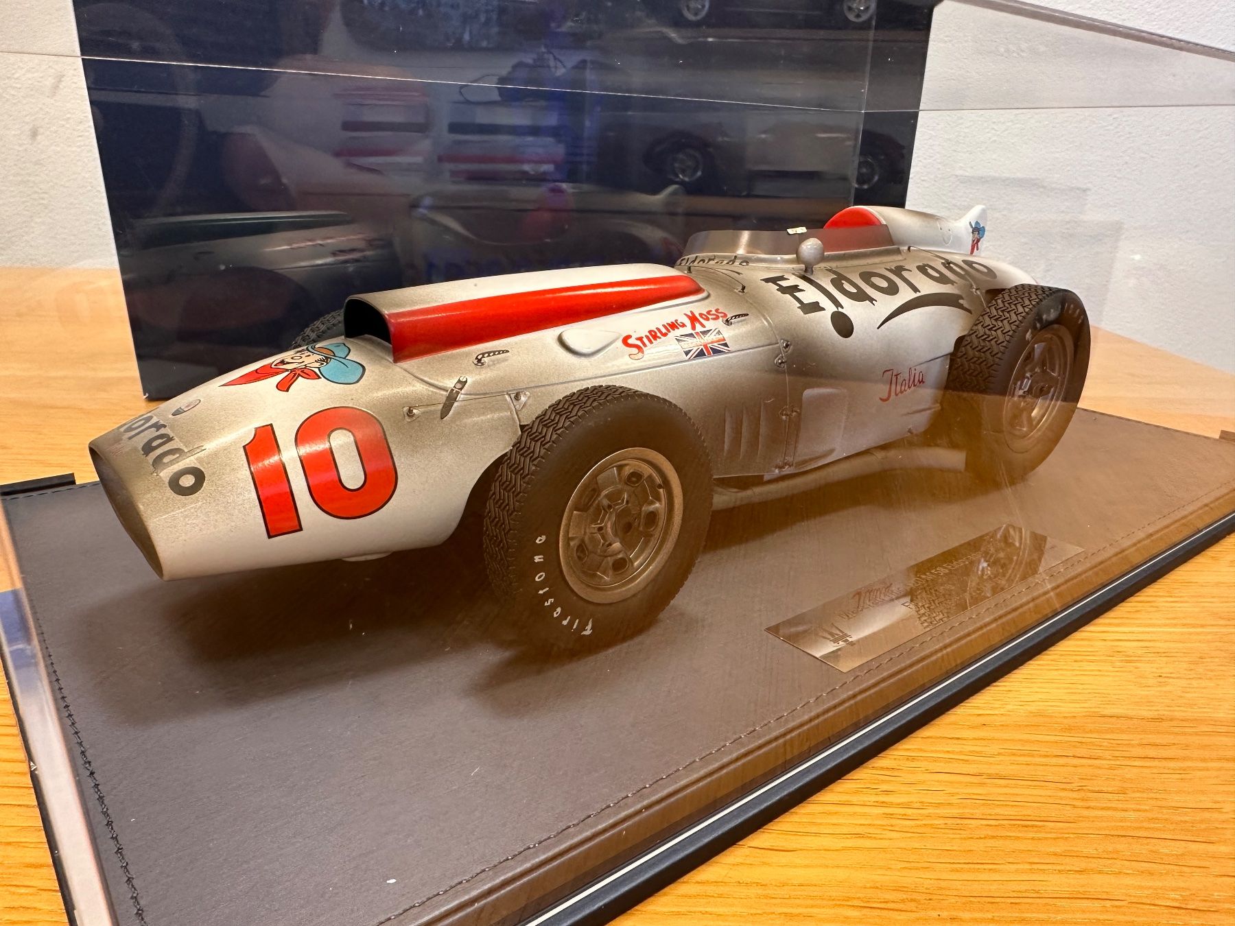 Maserati Modellini d'auto: Maserati Tipo 420M 58 Eldorado 1958 Dirty Version – Nuovo e nell'imballaggio originale da Stein AR venduto da Krabbe2