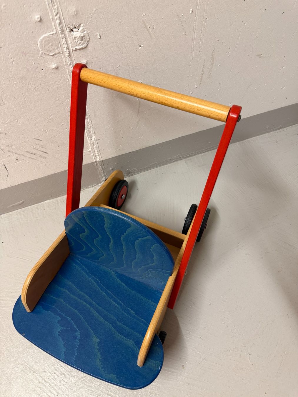 Haba Spielzeuge: HABA Lauflernwagen Holz – Gebraucht aus Zürich von Mosli