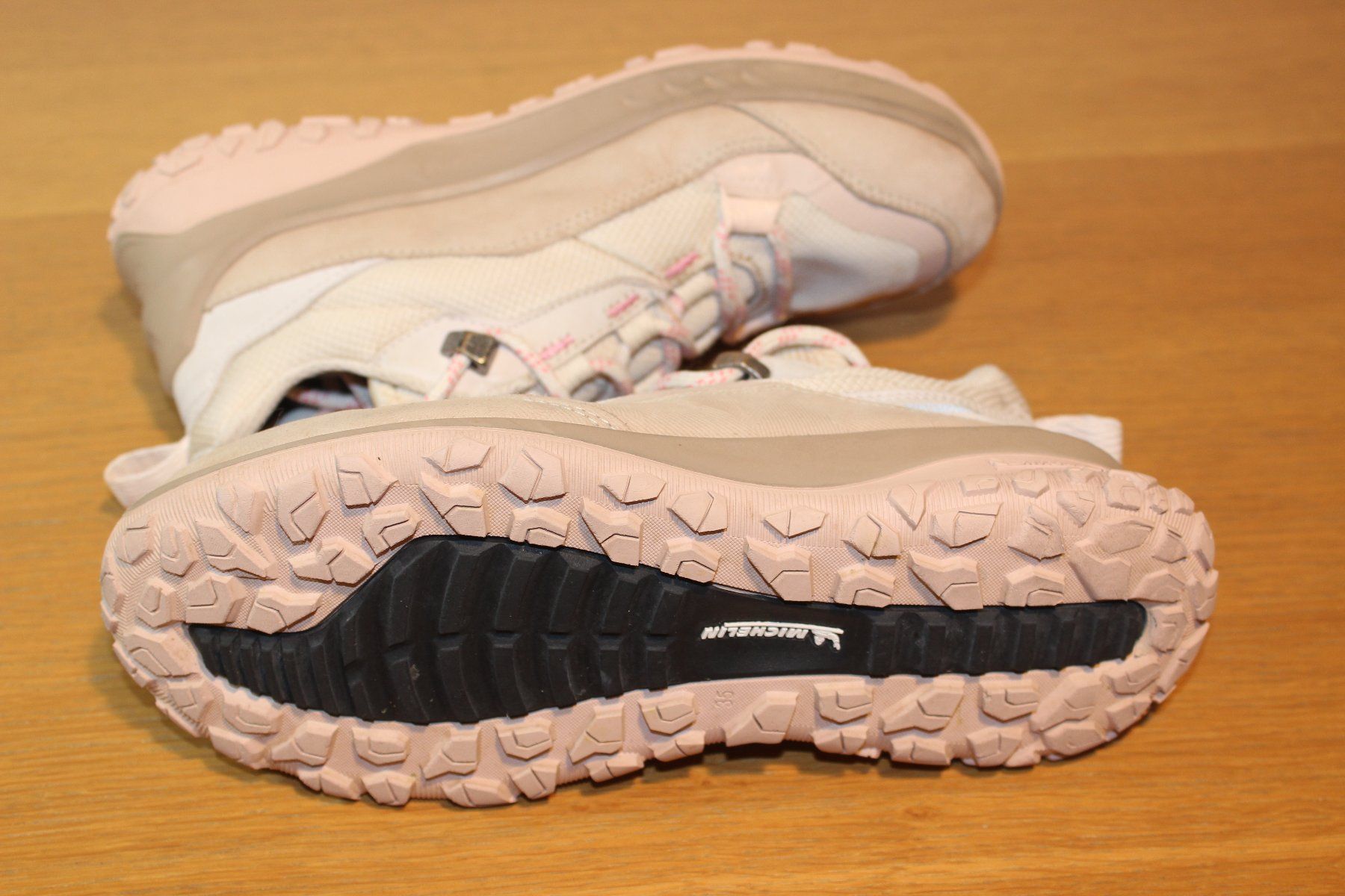 Scarpe per ragazze: Ecco Sneakers, Gr. 35 – Usato da Basel venduto da Mila_Graf 3
