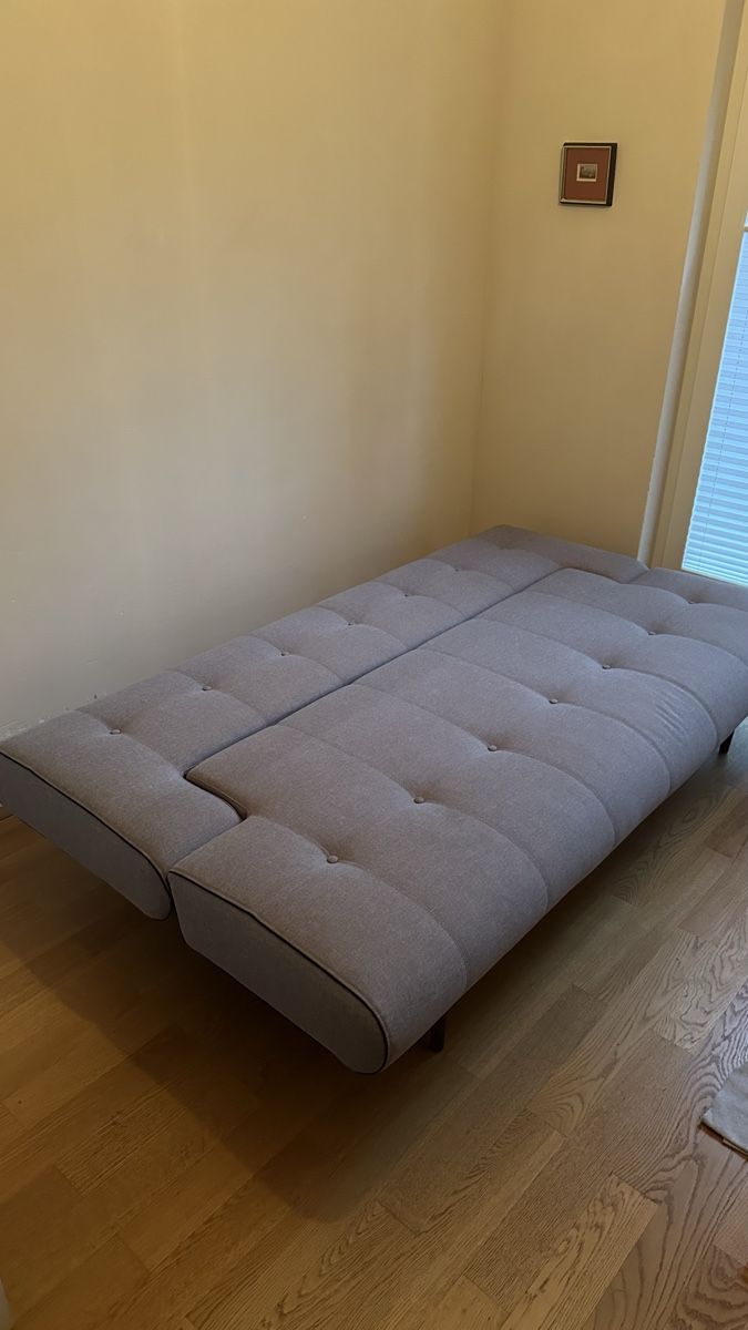 Divani: Schlafsofa grau, guter Zustand – Usato da Baden venduto da dschmocker 2