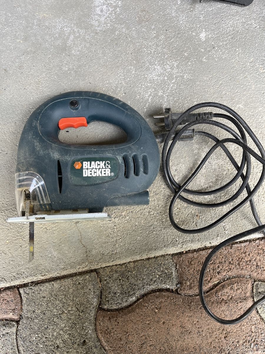 Seghe: Stichsäge Black & Decker – Usato da Fürigen venduto da smudo15