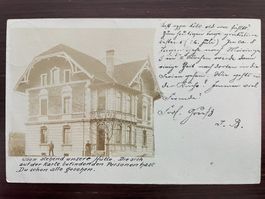 LANGENTHAL (?) Echtfotokarte Wohnhaus belebt, 1900