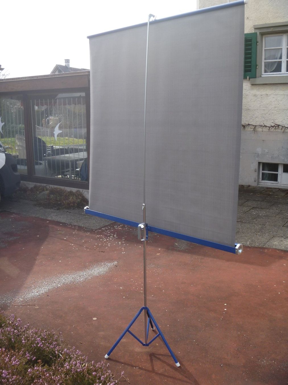Home Cinema: portable Projektionsleinwand DA-LITE – Usato da Rüti ZH venduto da baumchen 2