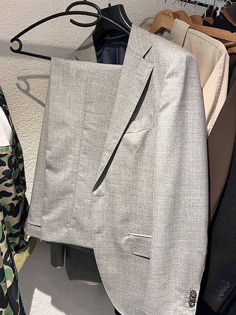 Suitsupply Anzug Hellgrau 94