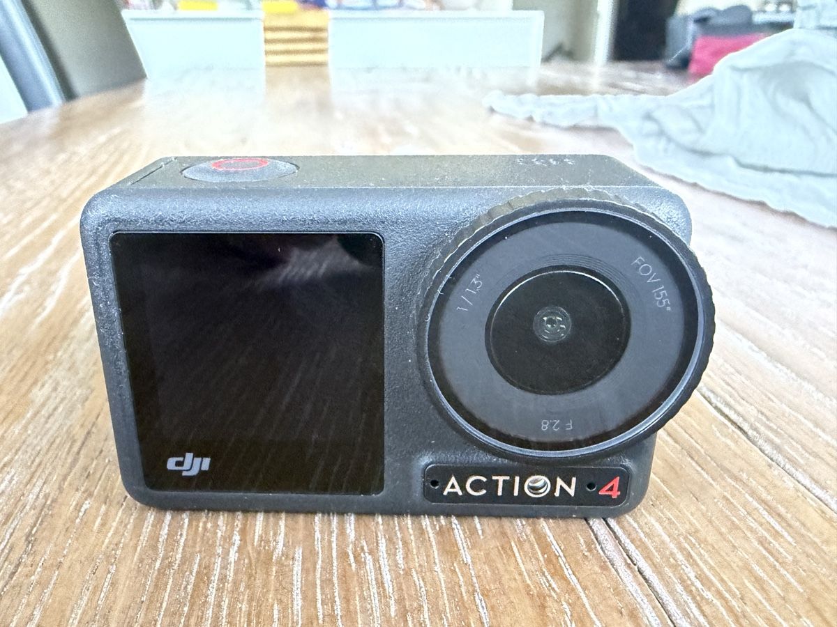 DJI Action Cam: DJI OSMO ACTION 4 – Usato da Dietikon venduto da Maschlapp