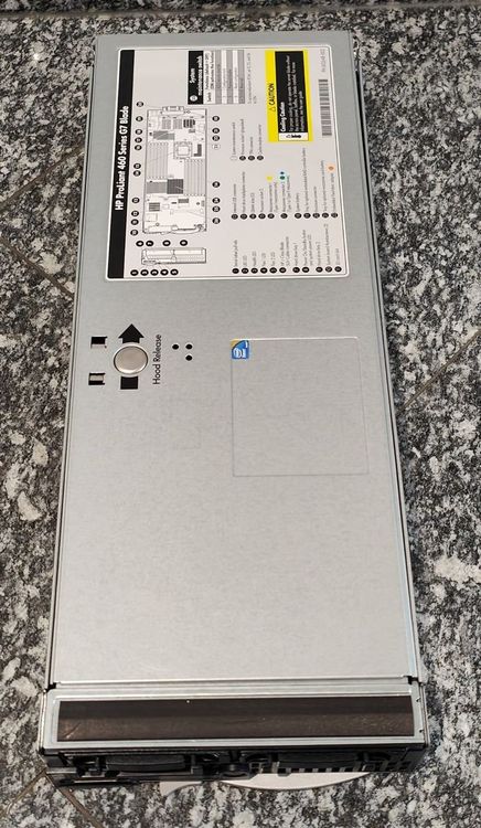 IBM BladeServer HS22 – 2x Xeon E5607 – 48Go RAM – 2x 146Go SAS – Occasion