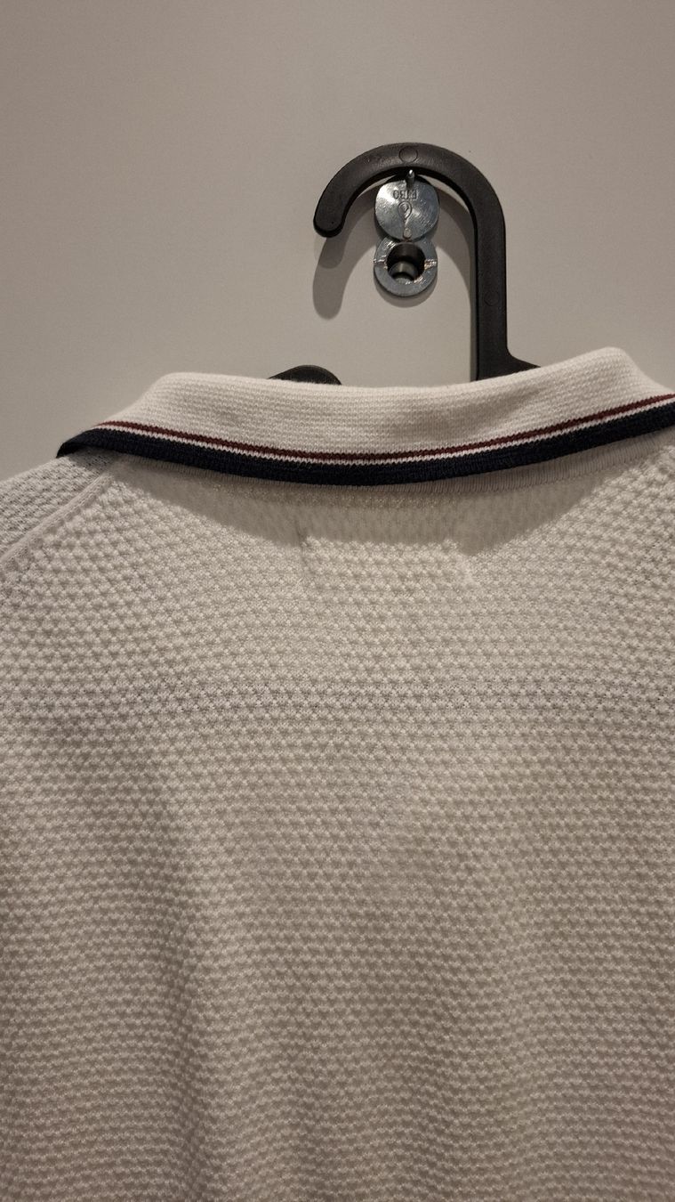 Magliette Polo: white polo shirt size S with texture  – Nuovo (secondo la descrizione) da Zürich venduto da pto_6wfs 3