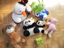 Kuscheltiere Sammlung Plüschtiere Set Schneemann, Panda ...