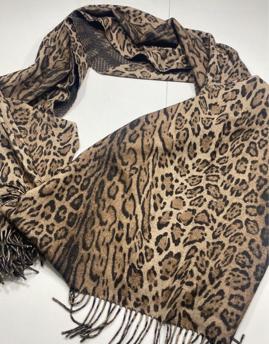 Foulard & Sciarpe: Wolle Schal 🌸 – Usato da Opfikon venduto da Luis144 5