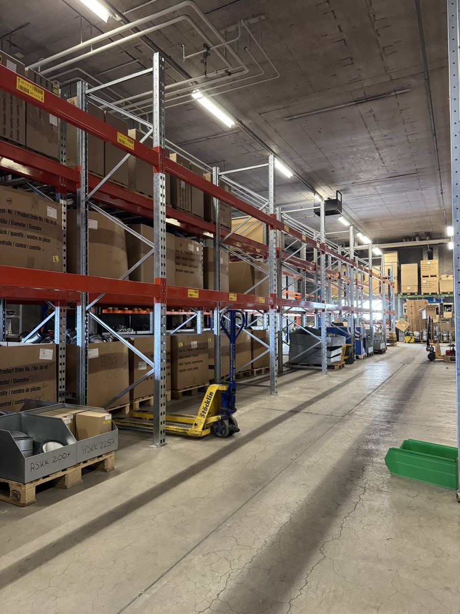 Scaffali: Palettenregal / Palettengestell – Usato da Niederuzwil venduto da Solutions4industry 3