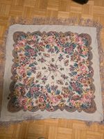 Schöner Vintage Überwurf / Wandbehang mit Blumenmuster.