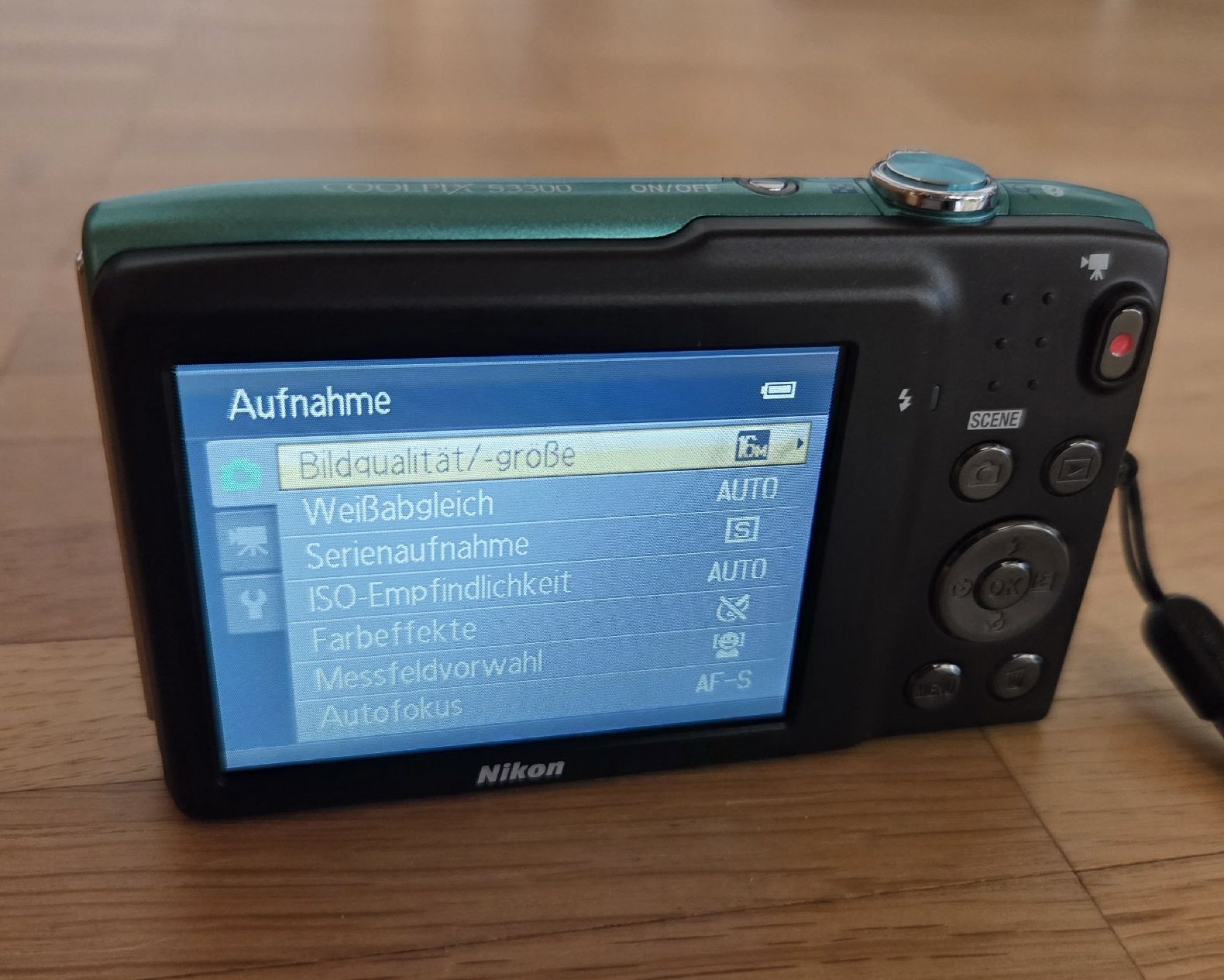 Coolpix Fotocamera: Nikon Coolpix S3300 türkis – Usato da Illnau venduto da Holzerexpress 4