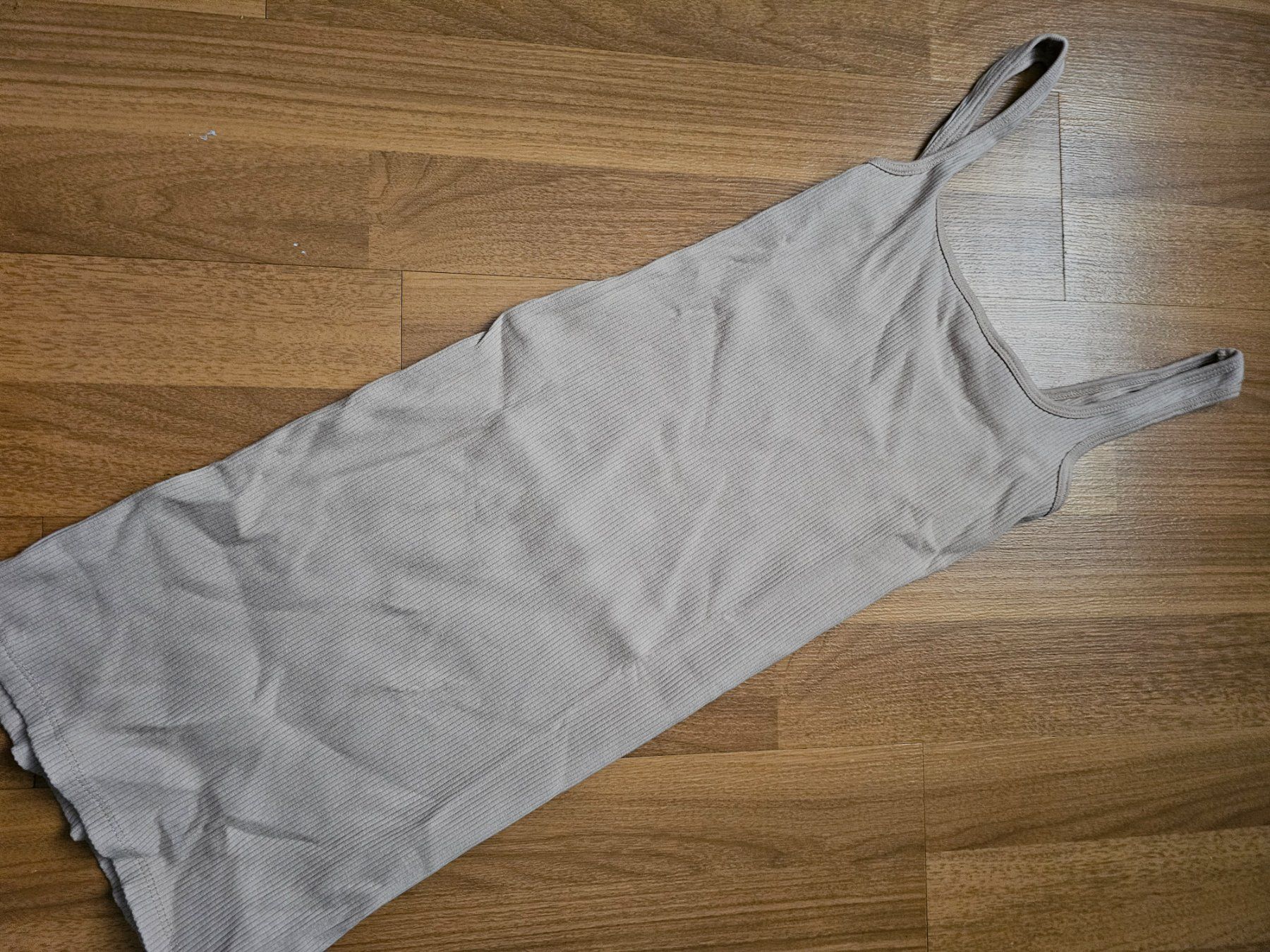 Bershka Kleider: Bershka – Neu und originalverpackt aus Basel von NyGrow 1