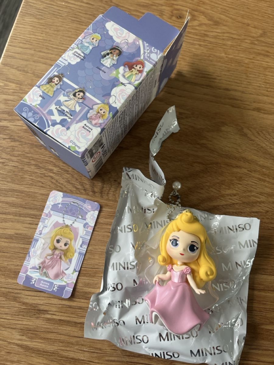 Disney Ciondoli: Miniso Disney Princess Bag Charm Pendentif – Nuovo e nell'imballaggio originale da Luzern venduto da lussolia 2