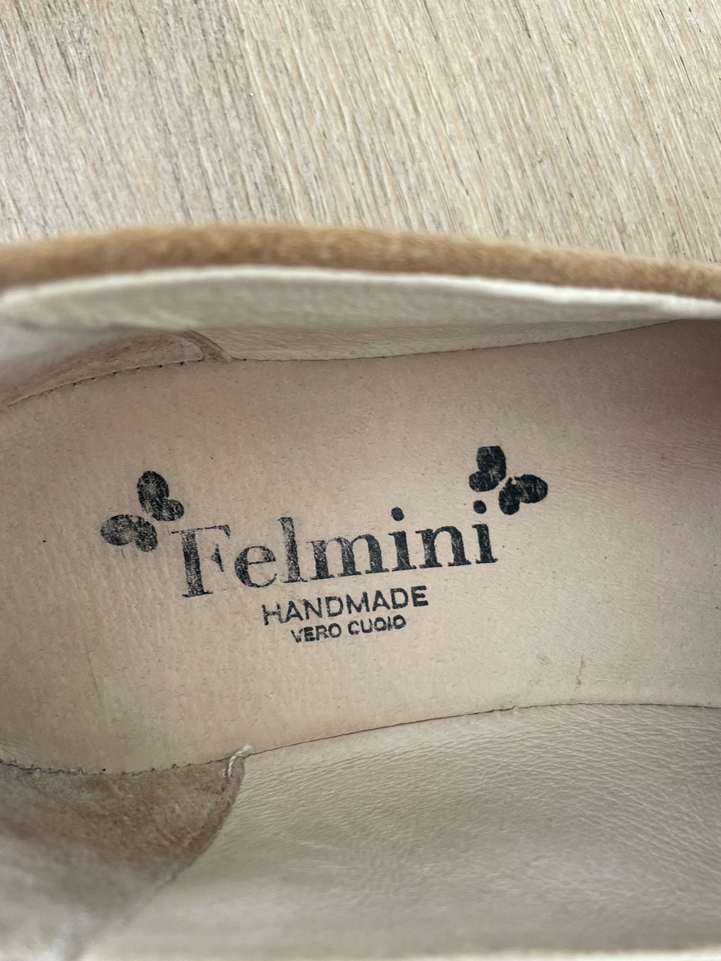 Damenschuhe: Wildleder Loafer beige Grösse 41,5 – Gebraucht aus Neuchâtel von BeatriceThierry 6