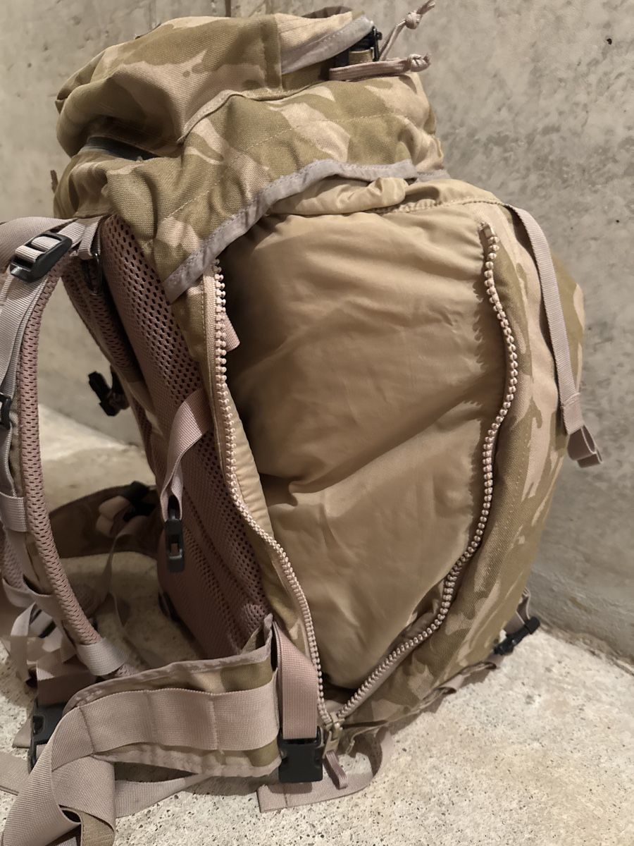 Zaini: Desert DPM Bergen Backpack - Great Condition! Bargain! – Nuovo (secondo la descrizione) da Murten venduto da fto_hcv5 9