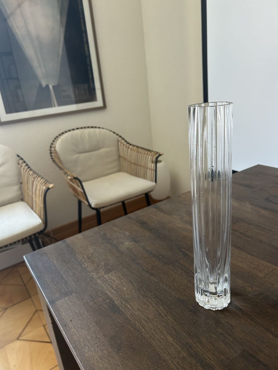Vasen & Gefässe: Vase (30cm hoch / 5.5 cm breit) – Gebraucht aus Bern von The_One_Salesman 1