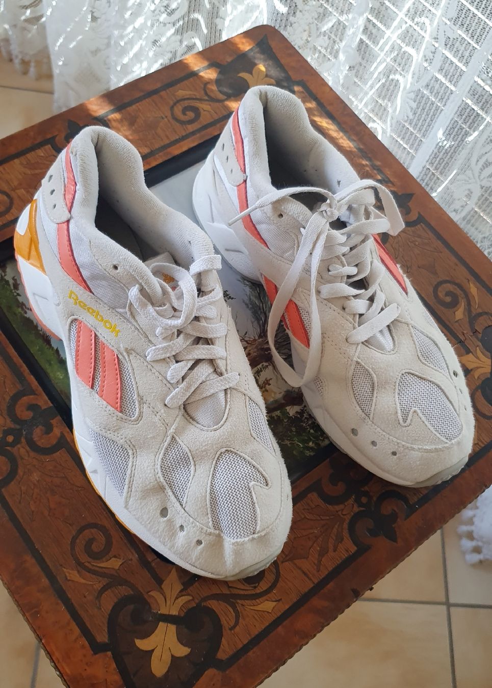 Reebok Damenschuhe: Reebok 40.5 – Gebraucht aus Erde von zakleblanc 3