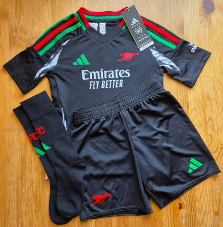 FC Arsenal London Komplettdress NEU adidas Gr. 116 Trikot