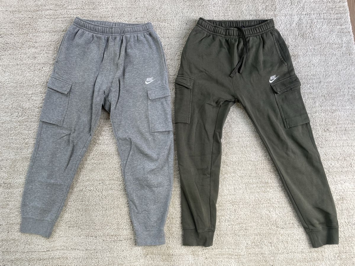 Pantaloni: Nike Trainerhose grösse S 2paar – Usato da Hergiswil NW venduto da natejuke