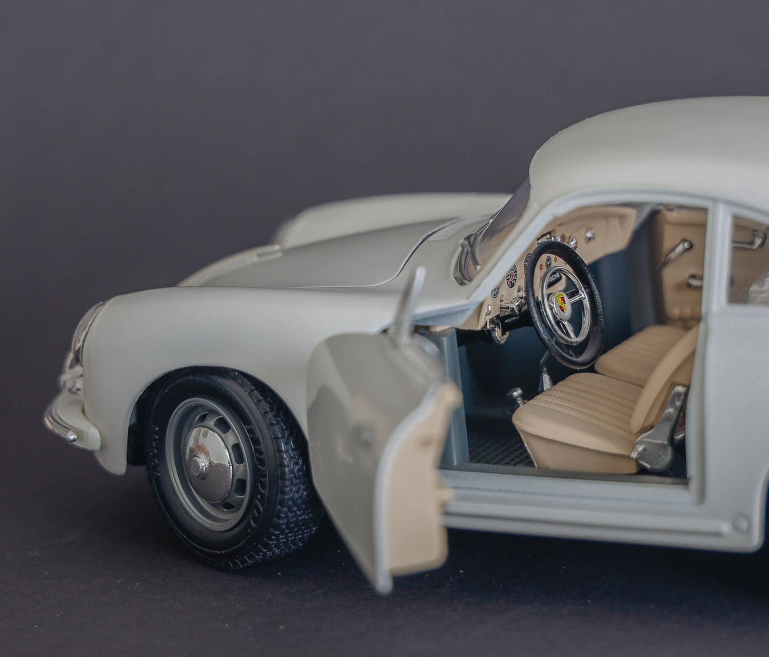 Bburago Modellautos: Porsche 356 B / Modellauto, Marke Bburago – Neu (gemäss Beschreibung) aus Wil SG von Fischweiher42 4