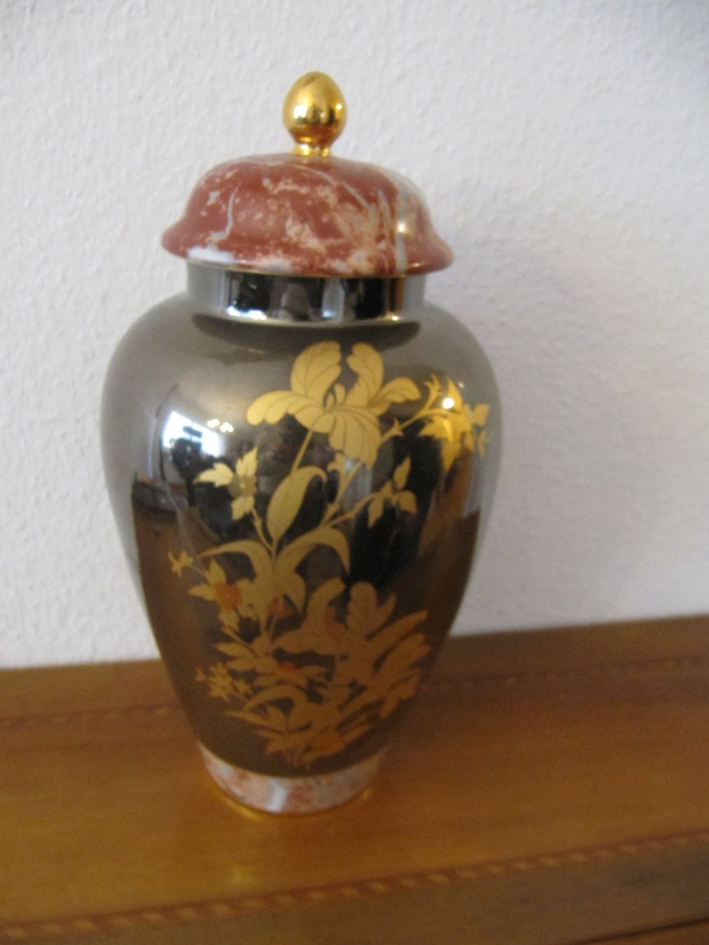 Vasi & Recipienti: Laurent's Spanien Vase mit Deckel – Usato da Selzach venduto da Sennemeitschi11