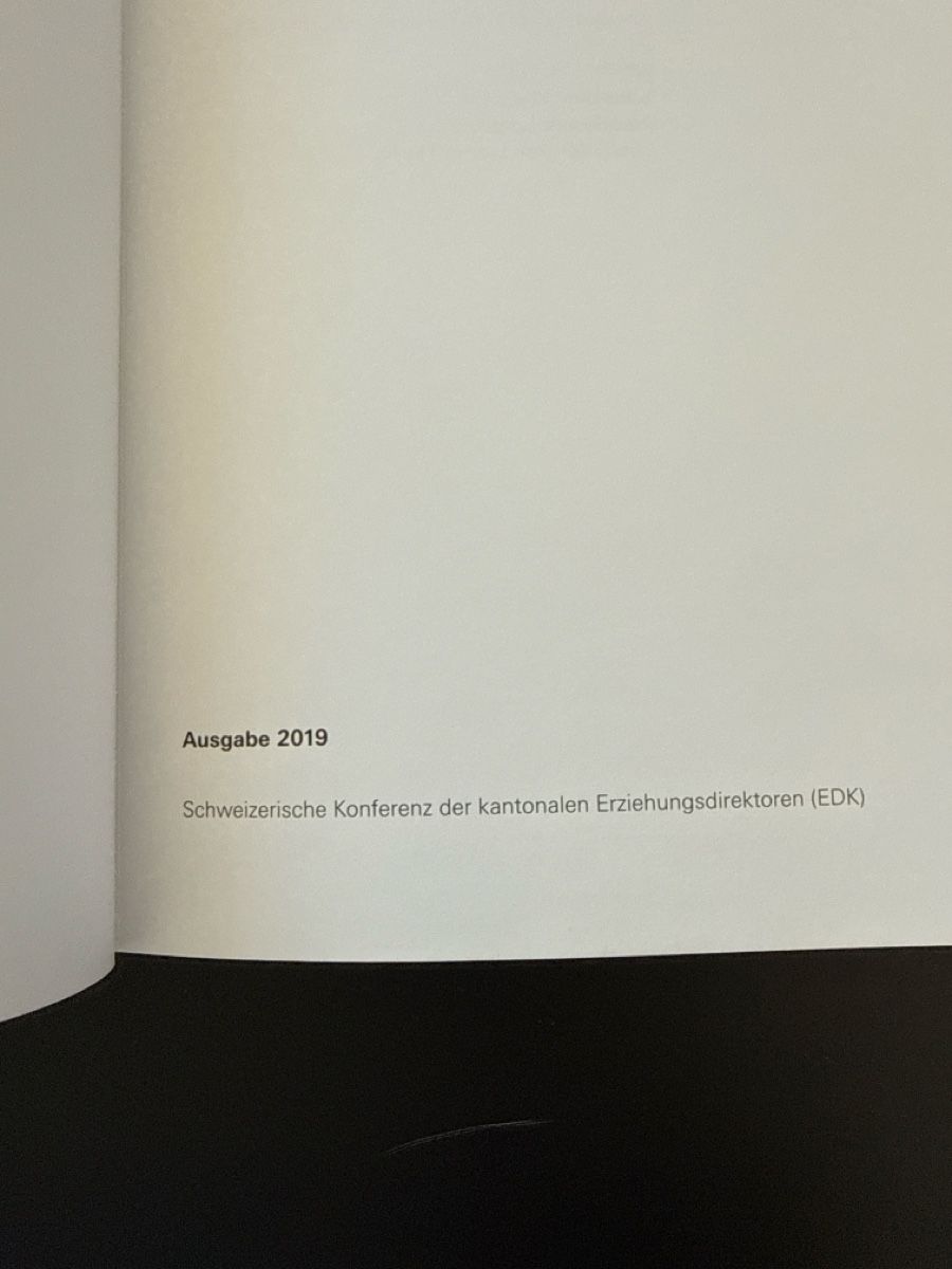 Libri: Schweizer Weltatlas, Ausgabe 2019 – Nuovo (secondo la descrizione) da Thalwil venduto da MB-7 5