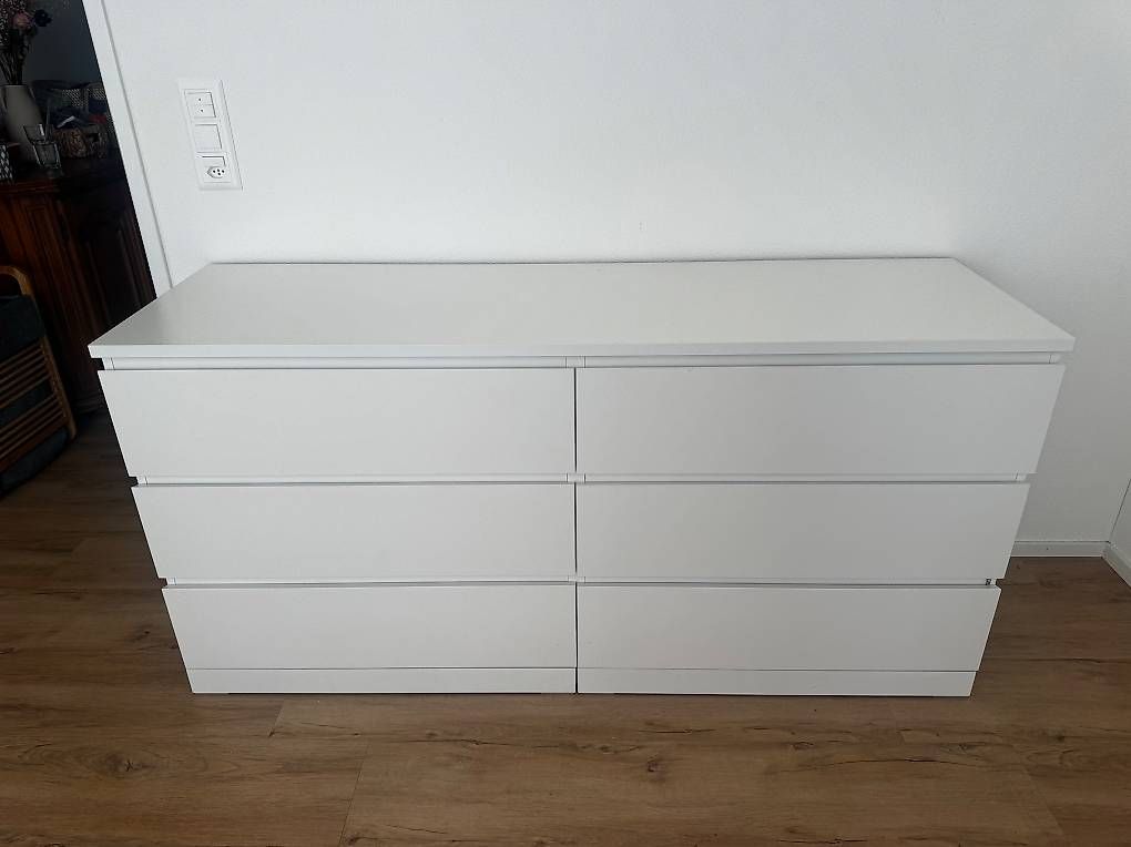 Cassettiere: MALM Kommode mit 6 Schubladen  – Usato da Romanshorn venduto da ale_q6yc 2