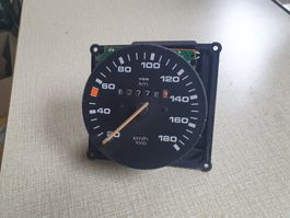 Tachometer von einem VW Bus T3 Syncro.