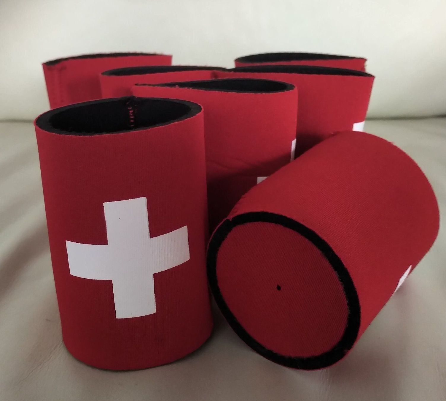 Wandhalterungen: 100 Stk Stubby holder für Party oder Geschenk Idee ? ! – Neu (gemäss Beschreibung) aus Mitlödi von Wabo1 1