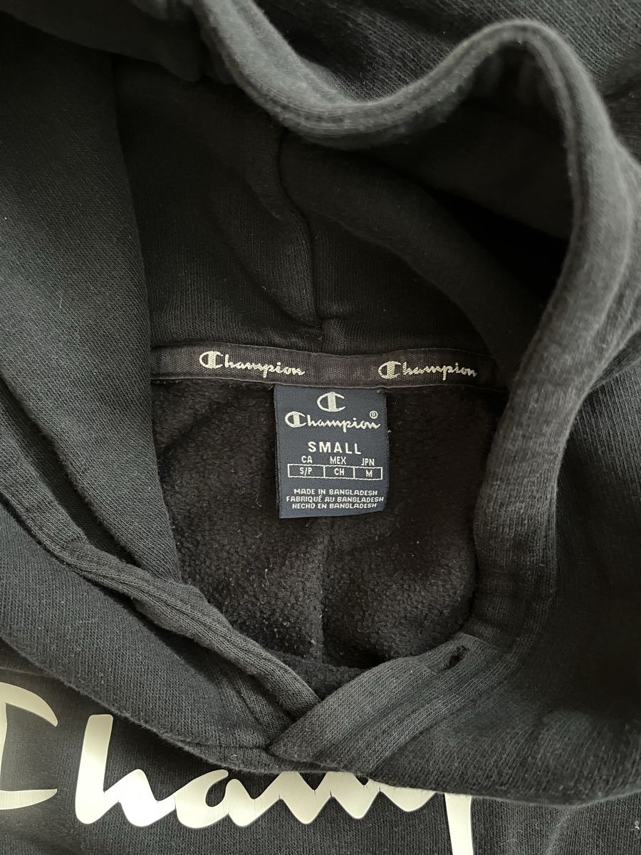 Champion Pullover & Sweatshirts: Champions Pullover – Gebraucht aus Baden von Car_lio09 2