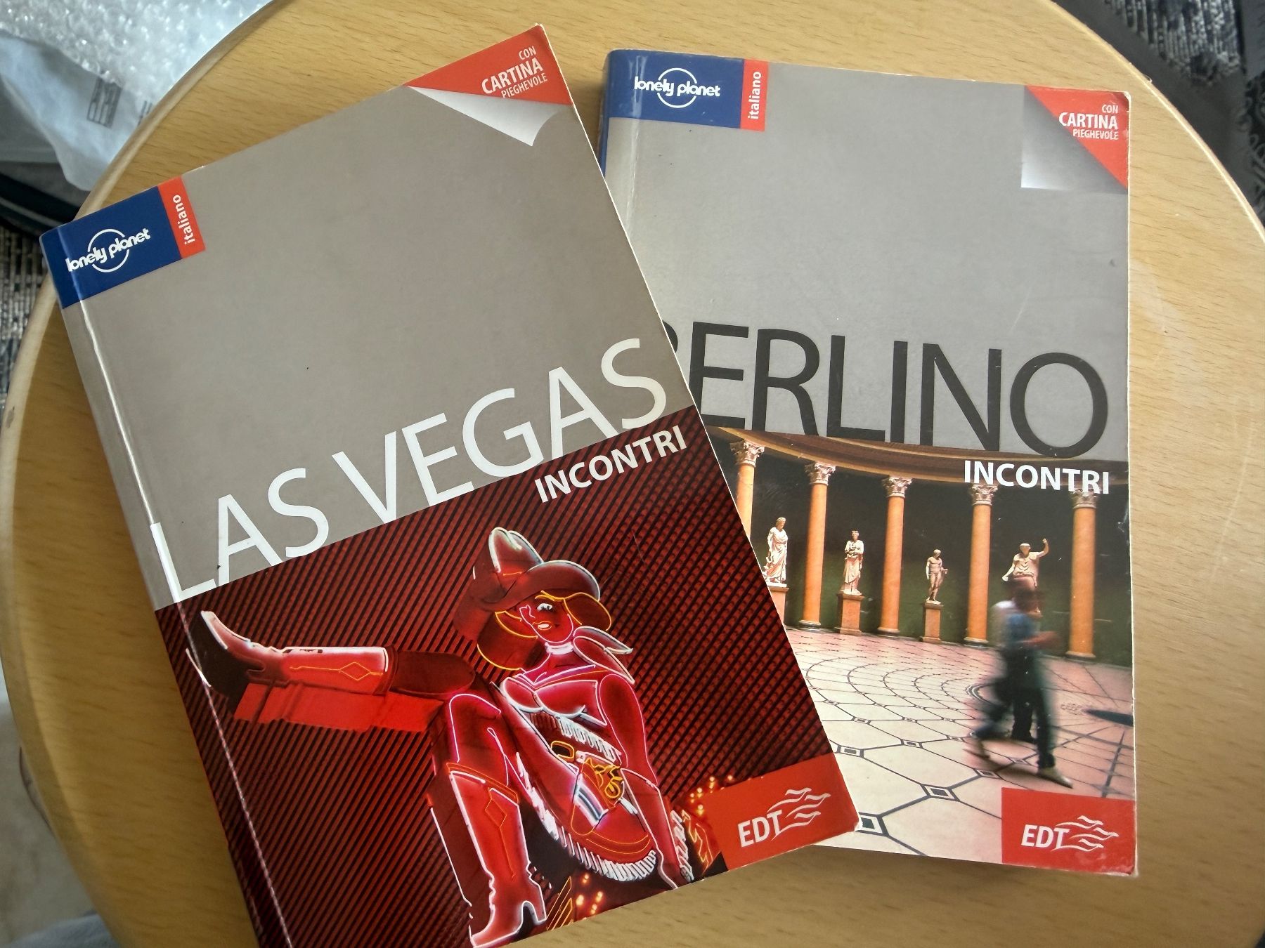 Libri: Lotto di 8 Lonely planet Guide – Usato da Minusio venduto da Vertigopop 3