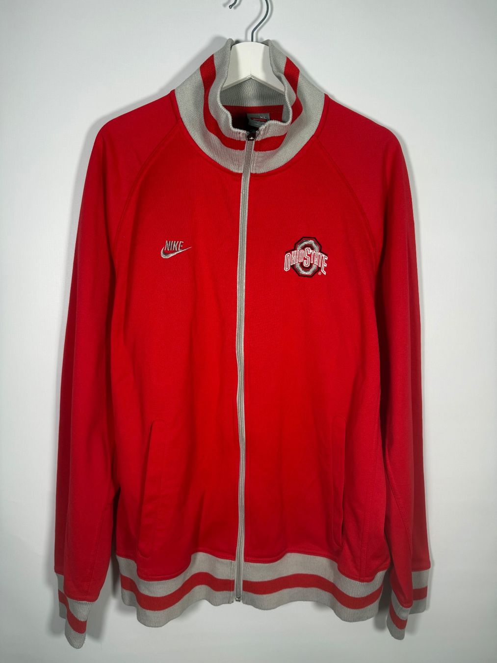 Nike Maglioni & Felpe: Nike Vintage Trainingsjacke XL – Usato da Mühledorf BE venduto da ericgrunder_12