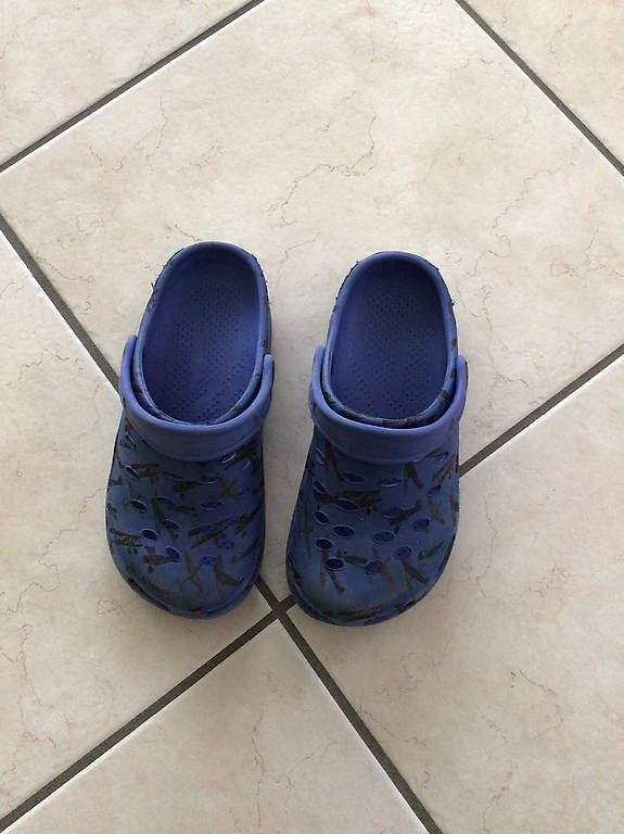 Chaussures garçon: Finken crocks Größe 32 – D'occasion à Zimmerwald par wuff81