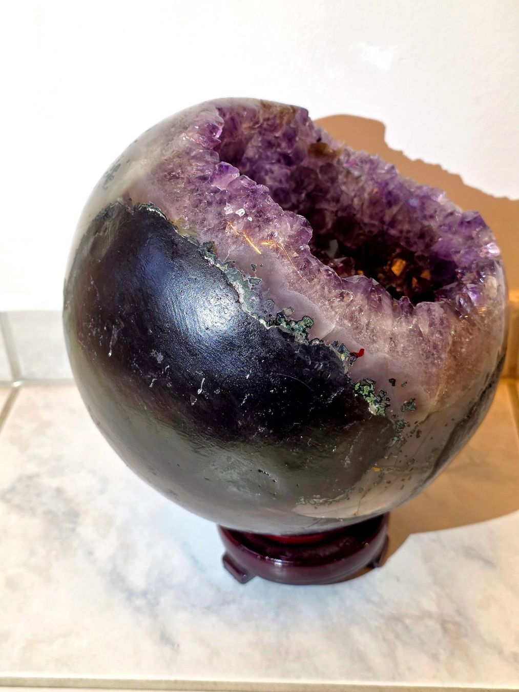 Mineralien & Heilsteine: XXL Amethyst Drusen Kugel 7.7kg – Neu und originalverpackt aus Matzingen von Shay_Crystalz 3
