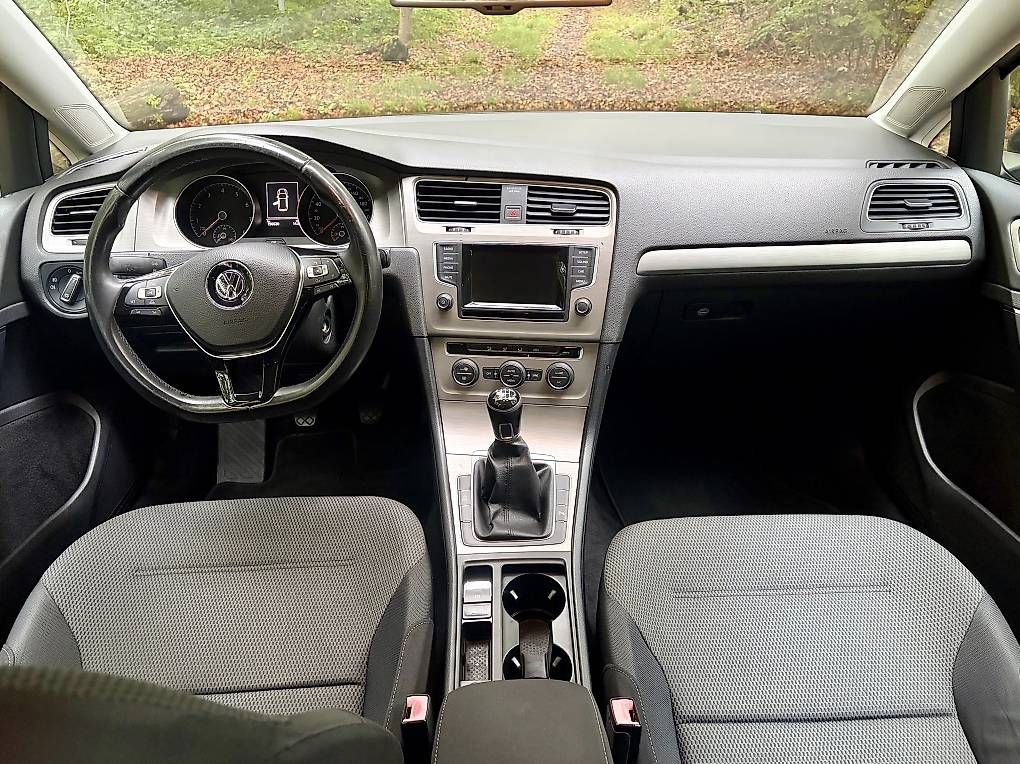 Automobili: Golf 7 1.2TSi Expertisée 2026 – Usato da Le Château-Croix venduto da RoccoPro 1