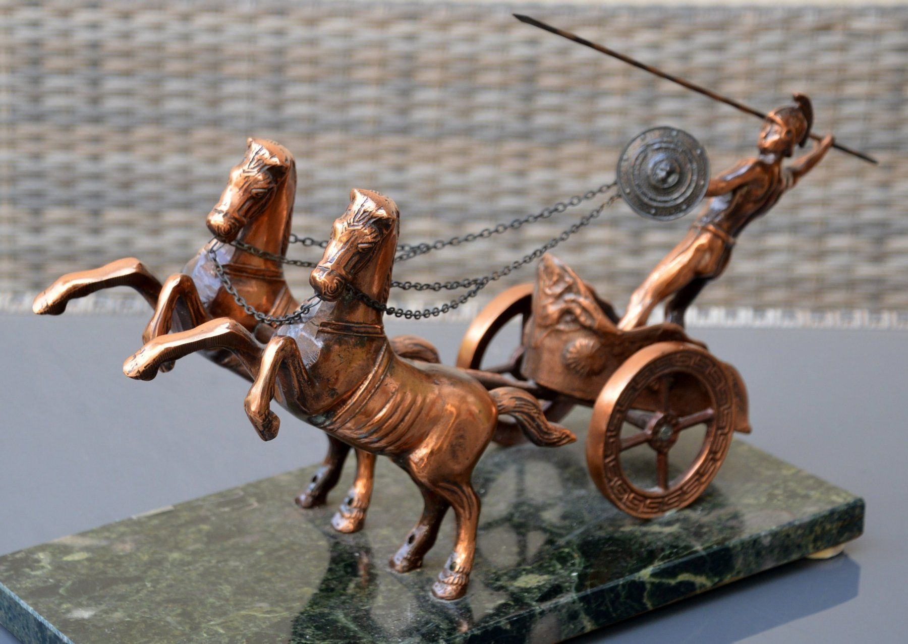 Sculture & Statue: Statue - Gladiator / gladiateur Bronze – Usato da Collonges venduto da arashee 1