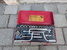 Steckschlüsselsatz 24-teilig 1/2 Zoll gebraucht im Koffer