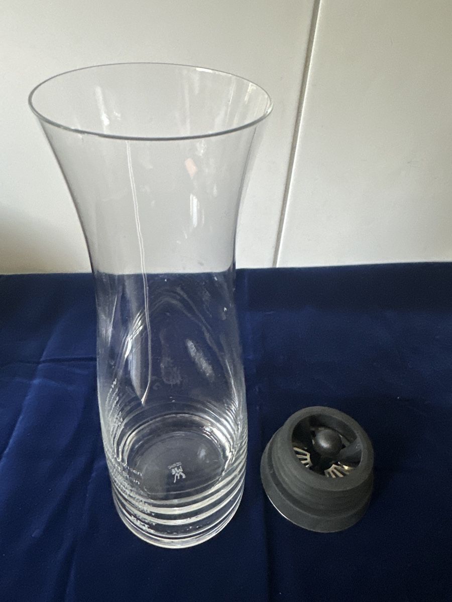 WMF Caraffe: WMF Wasserkaraffe Basic, 1 Liter, ideal für den Sommer – Usato da Zürich venduto da Chaeffeler 5