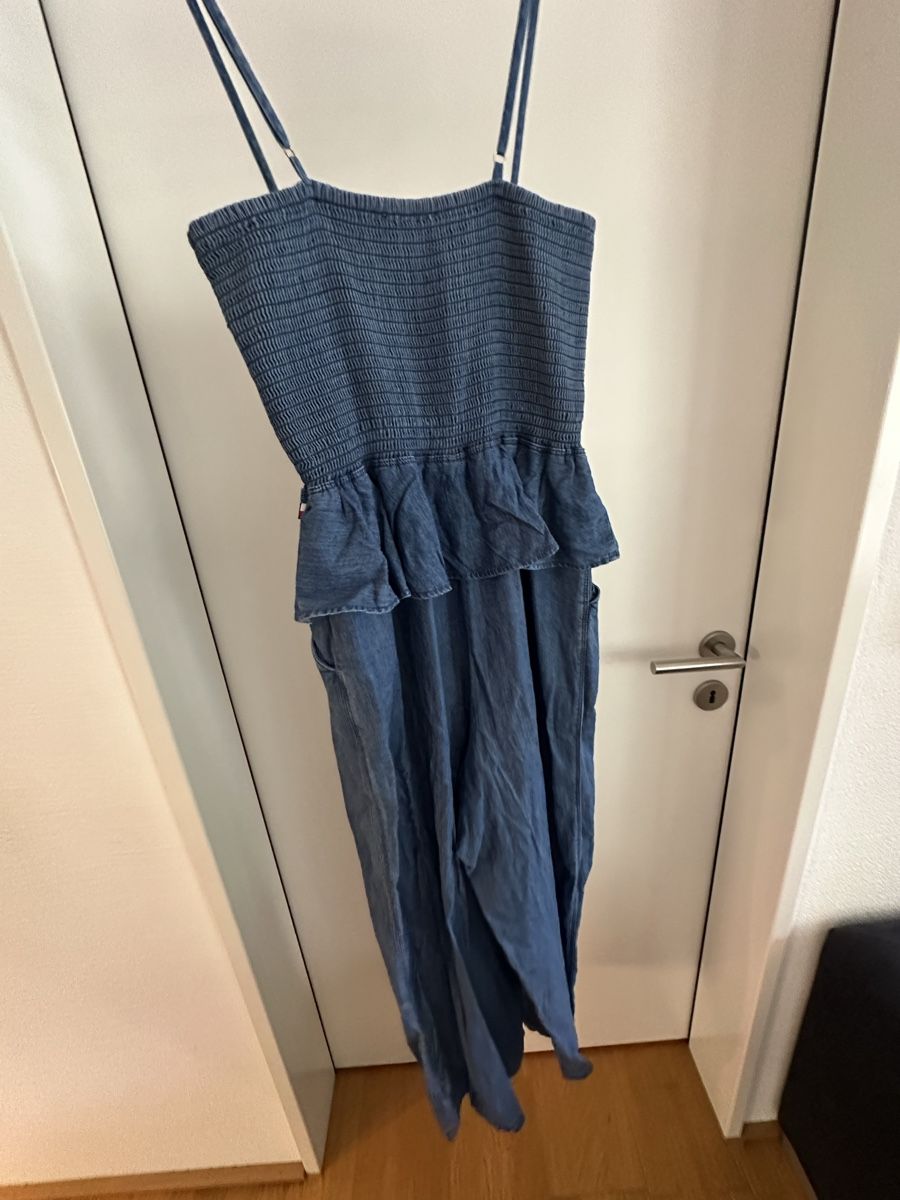 Tommy Hilfiger Tute: Tommy Hilfiger Jumpsuit – Nuovo (secondo la descrizione) da Chur venduto da moreforless_ 3