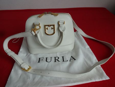 Orig. " FURLA “ Leder Hand oder Umhängetasche