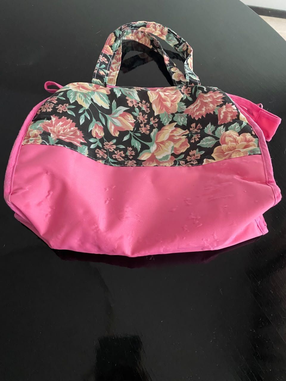 Taschen für Damen: Kosmetiktasche Blumenmuster pink Stoff – Gebraucht aus Zumikon von pat_m55d 1
