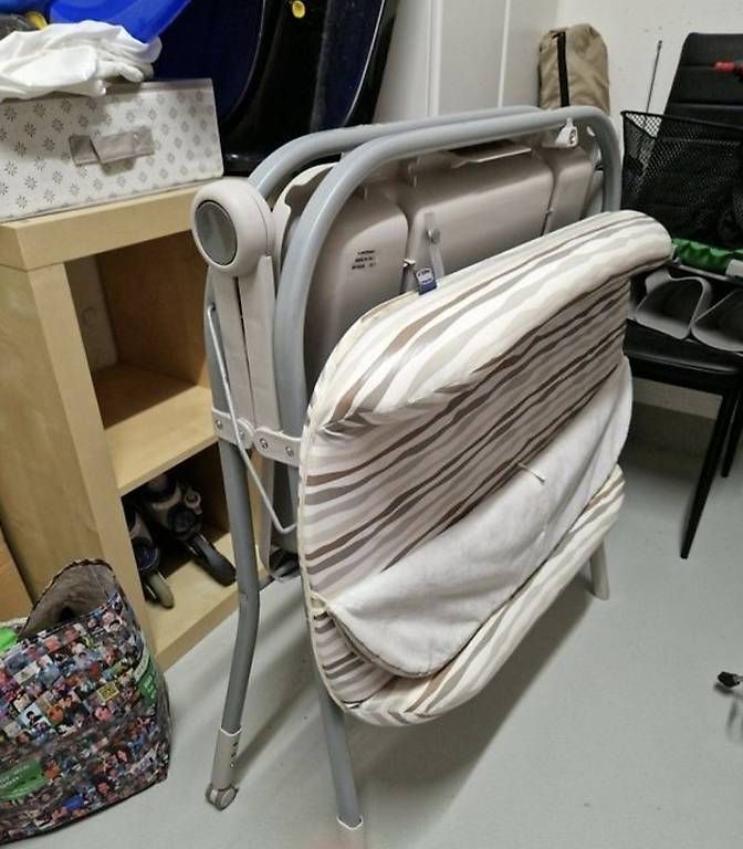Fasciatoi & Accessori: Baby Bade- und Wickelstation Cuddle & Bubble Comfort – Usato da St Gallen venduto da eia_vq5r 1