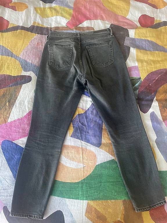 Jeans: Jeans GRLFRND – Gebraucht aus Zürich von Grillieren 3
