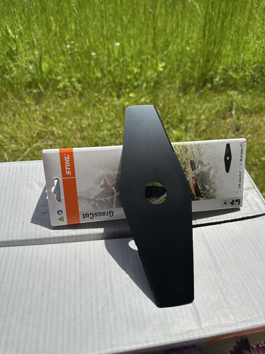 Stihl Tagliaerba: Stihl GrassCut Neu – Nuovo e nell'imballaggio originale da Regensdorf venduto da Dani.Al 1