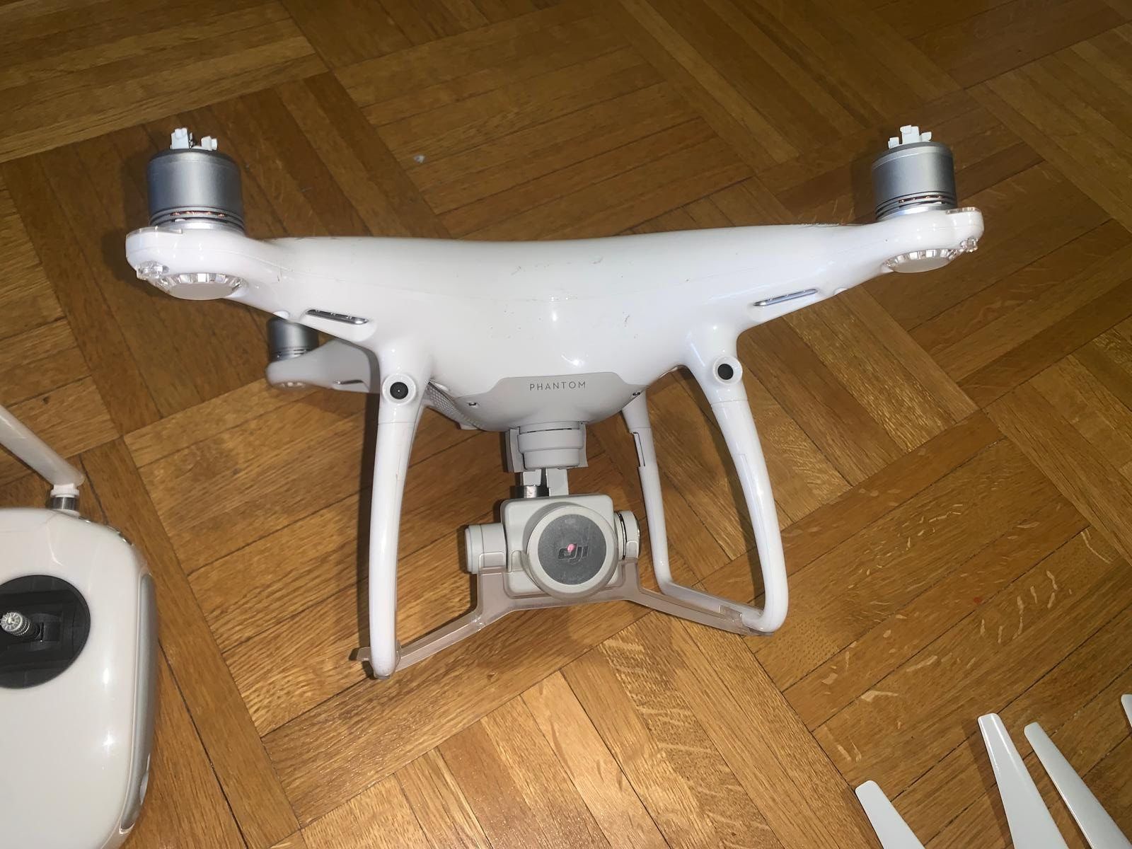 DJI Modellismo RC: DJI Phantom 4 Drone avec accessoires – Difettoso da Genève venduto da khazrif 2